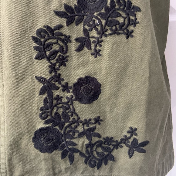 Venus Military-Style Jacket - Picture 9 of 10